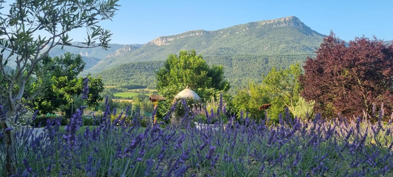 Mas Tulipe De Soie Bed & Breakfast Bevons Екстериор снимка