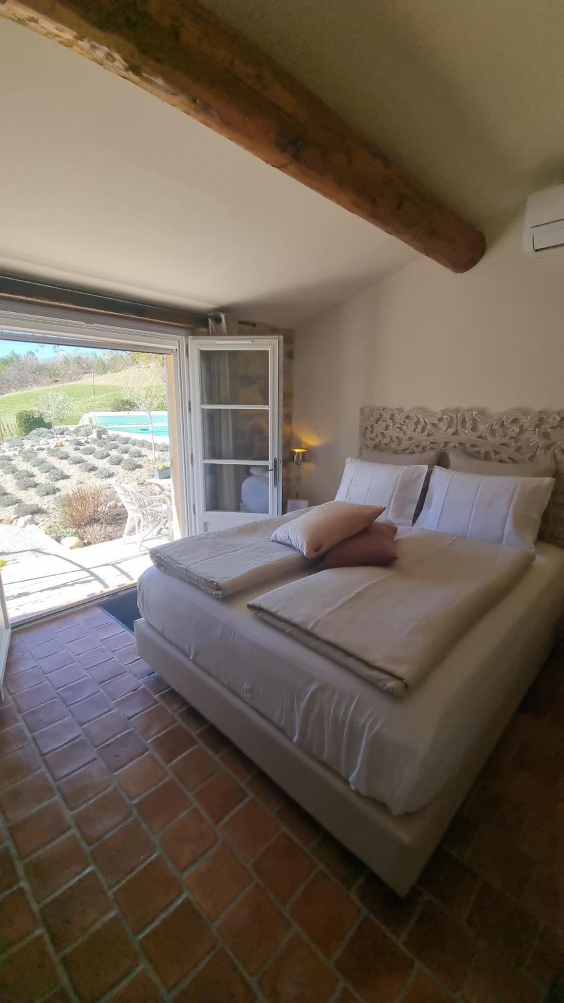 Mas Tulipe De Soie Bed & Breakfast Bevons Екстериор снимка